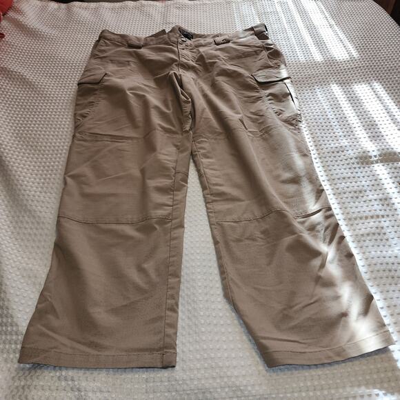 5.11 TACTICAL EUC MENS SIZE 44 X 30 TACTICAL KHAKI MILITARY PANTS - Picture 1 of 11